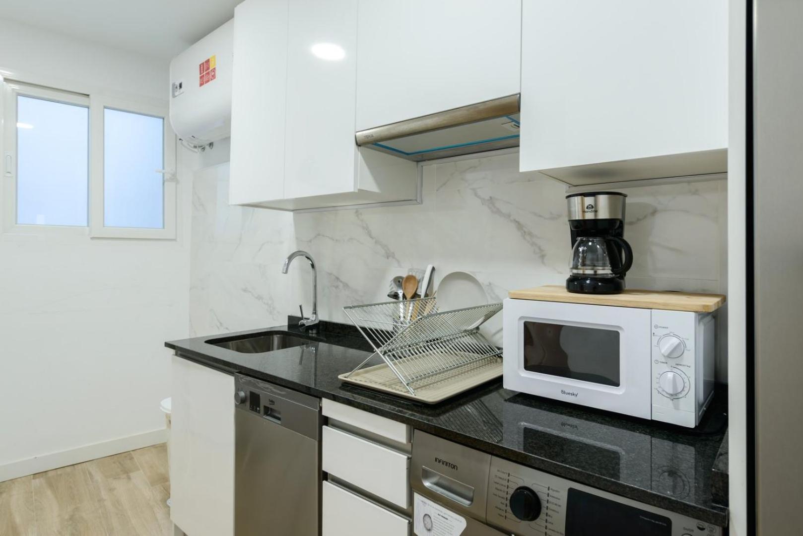 Guestready - Lindo Estudio Cerca Puerta De Toledo Madrid Exteriör bild